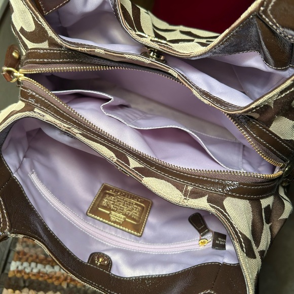 Coach Handbag - Picture 6 of 6